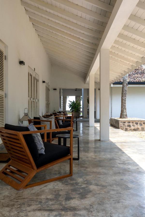 Arabella On Boossa Hotel Exterior photo