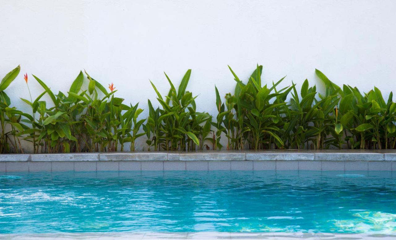 Arabella On Boossa Hotel Exterior photo